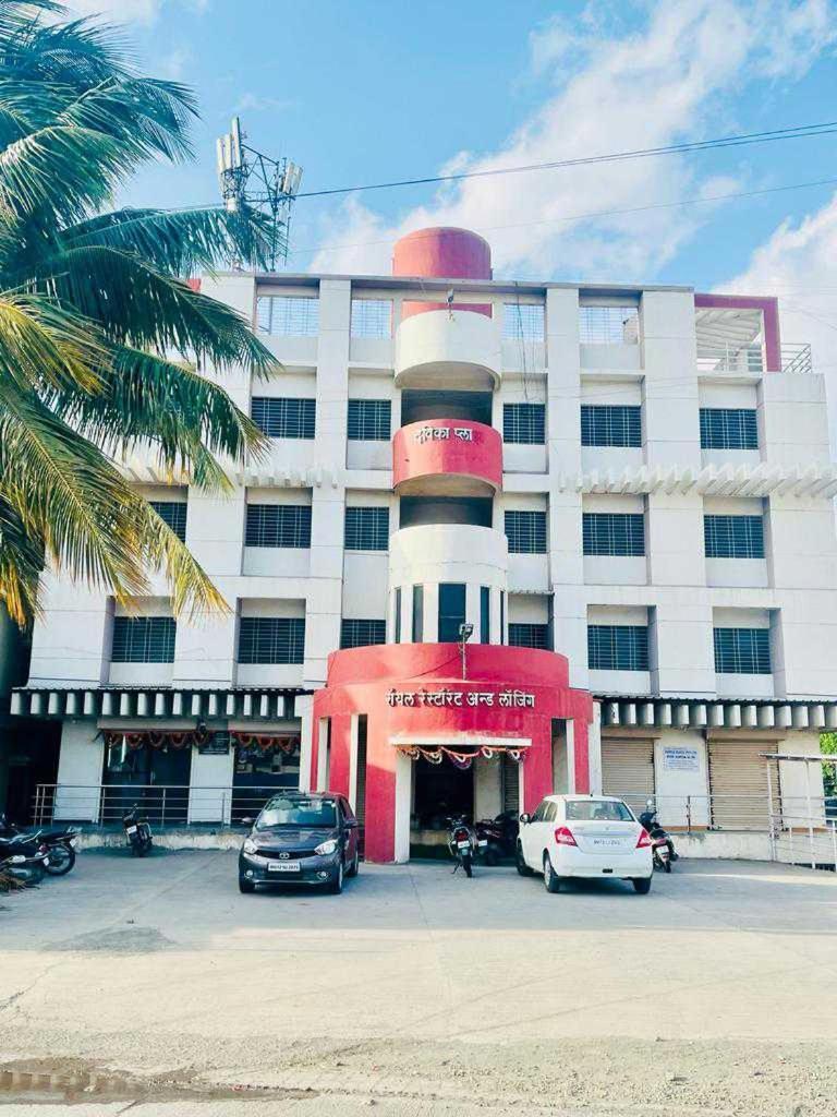 Hotel Royal Lodging Phursungi Exterior photo